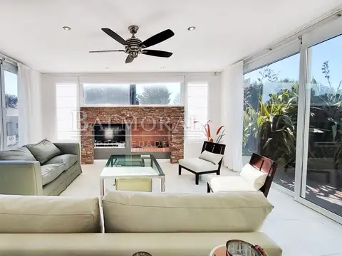 Casa 3 ambientes con 3 baños