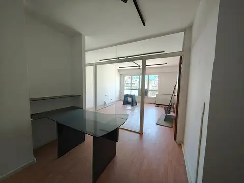 Oficina con baño en Venta Florida 253 Microcentro Seguridad