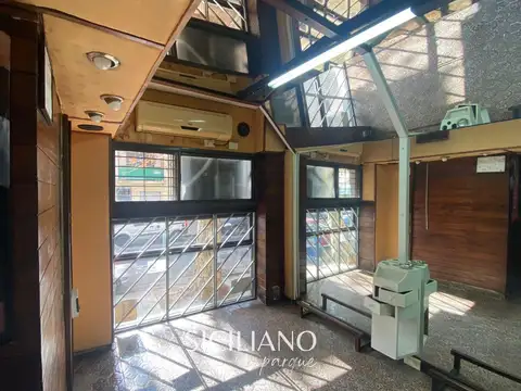 Venta - Depósito - Flores