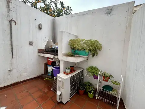 DUPLEX + CASA ALTO ALBERDI C/RENTA OPORT. INVERSOR