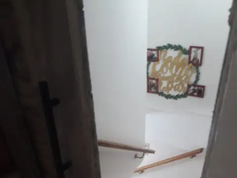 Julián Pérez 700, Piso 1