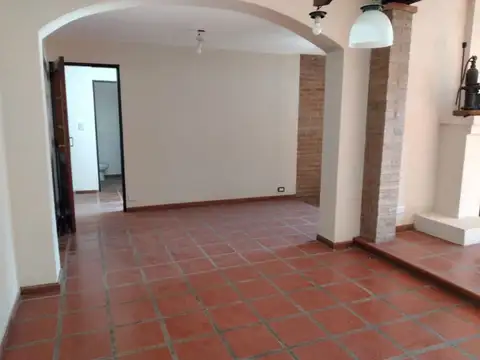 VENTA CASA BARRIO GRANJA DE FUNES 2 DORMITORIO