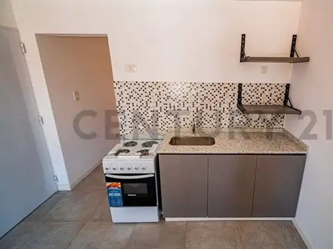 Depto Tipo Casa en Alquiler en Ramos Mejia, $ 450.000