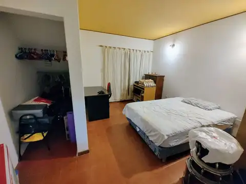 Depto Tipo Casa en Venta de 6 ambientes