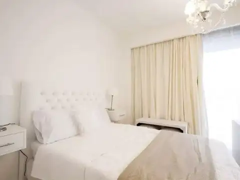 Av. General Las Heras 2700