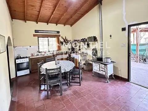 Casa Quinta  en Venta en General Rodríguez, Pileta y fondo libre,  G.B.A. Zona Oeste