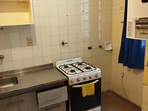 Departamento en Alquiler en Flores Norte, $ 550.000