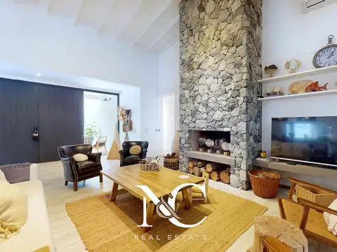 Casa en Venta en Costa Esmeralda, USD 760.000