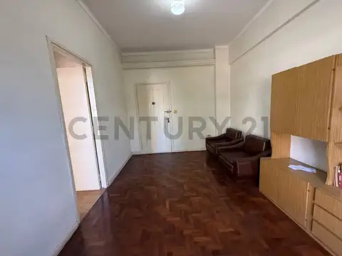 Av. Gaona 2900, Piso 2