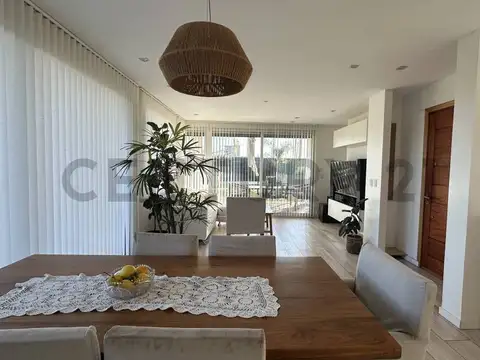 Casa en venta en Gorina - Gonnet