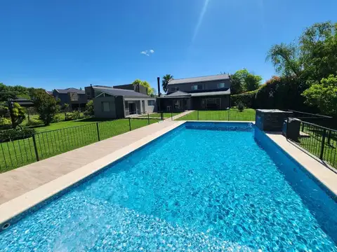 Casa Quinta  en Alquiler en Sausalito, Pilar, G.B.A. Zona Norte