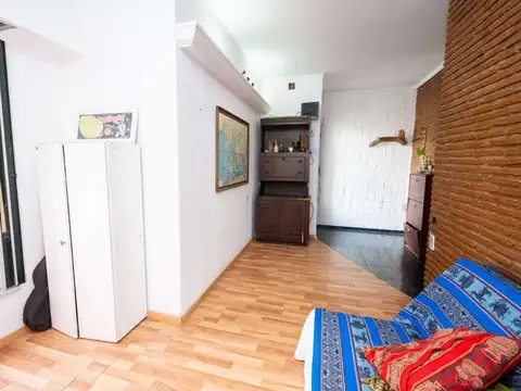 Depto Tipo Casa en Venta 61 años