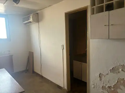 Galpon en Venta en Berazategui Oeste, USD 145.000