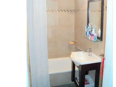 Departamento 4 ambientes con 1 baño