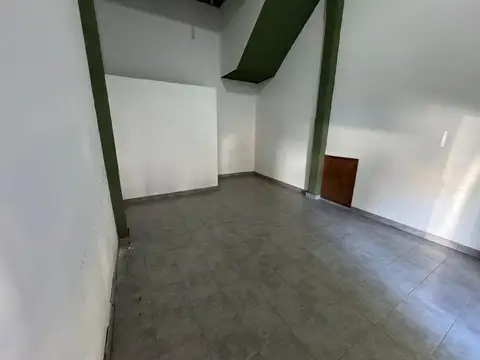 Local en Alquiler 45 años