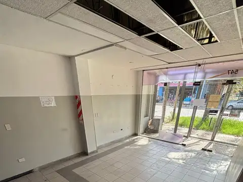 Local - Alquiler - Argentina, San Miguel - Av. Ricardo Balbin 547