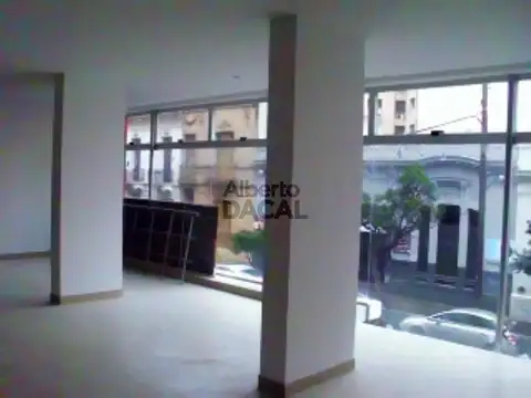 Local en Venta en 47/10 y 11 La Plata - Alberto Dacal Propiedades