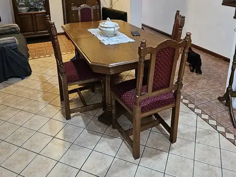 Casa 5 ambientes con 3 baños