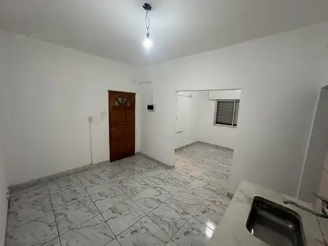 Departamento 3 ambientes en  Alquiler - Villa Luzuriaga