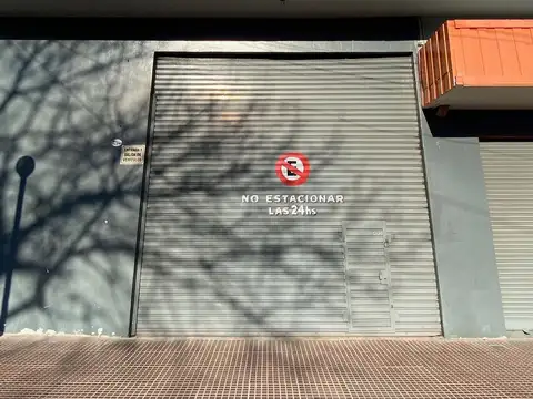 ALQUILER DE DEPOSITO DE 182 MTS EN VILLA DEVOTO