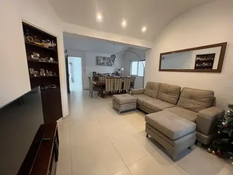 Capitán Justo G. De Bermúdez 1300