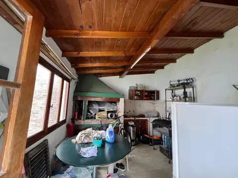 CASA 6 AMBIENTES MATADEROS