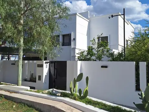 Casa en Venta en Villa San Nicolas, USD 155.000