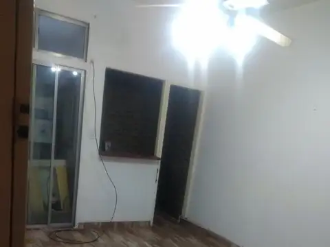 Cochabamba 3500, Piso PB