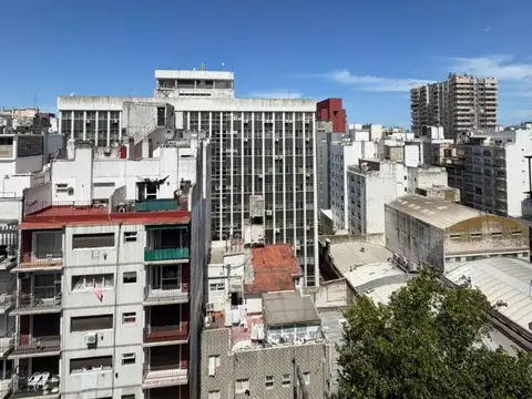 Buenos Aires 2300, Piso 10