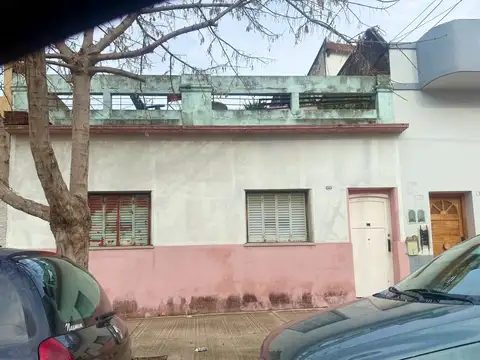 CASA en Nueva Pompeya - Ideal Emprendimiento