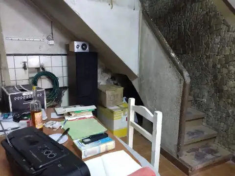 Laguna e/ Avenida Eva Perón y Teniente Coronel Casimiro Recuero