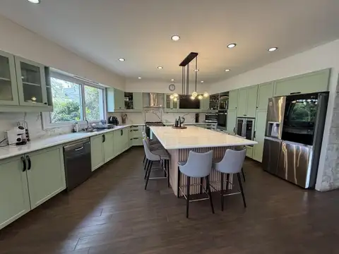 Casa en Venta de 5 dormitorios