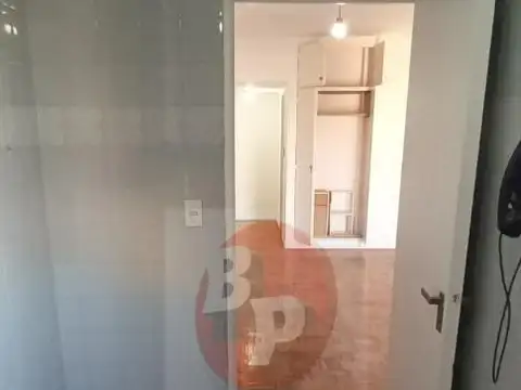 Av. San Juan 2100, Piso 8