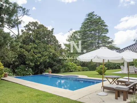 Casa en Venta de 5 dormitorios