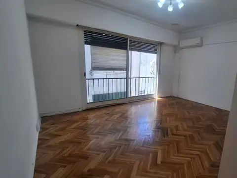 General Lucio Norberto Mansilla 2500