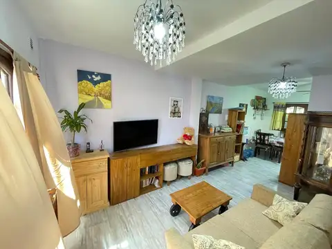 Depto Tipo Casa en Venta de 2 dormitorios