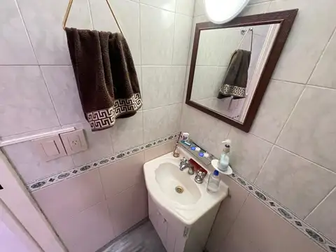 Depto Tipo Casa en Venta con 1 cocheras