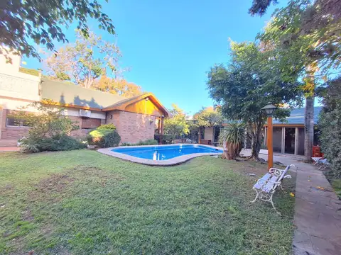 Casa en Venta de 5 dormitorios