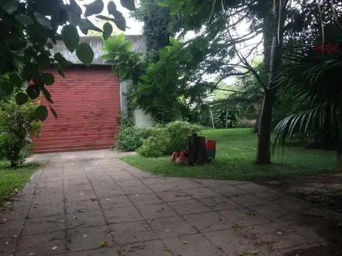 Terreno en Venta en Villa Gobernador Udaondo, USD 990.000