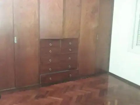 Casa en Venta en Lomas De Zamora, USD 240.000