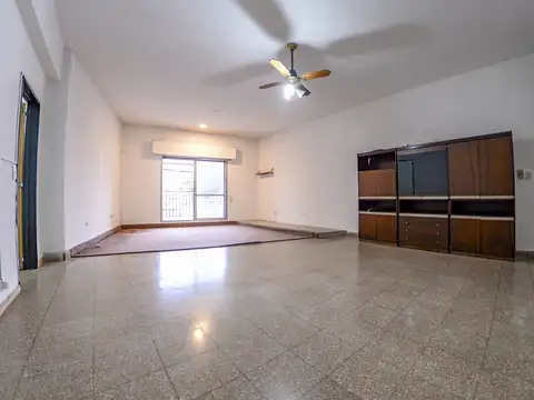 Departamento en Venta en Azcuenaga, USD 55.000