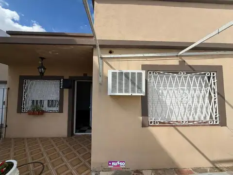 Depto Tipo Casa en Alquiler en San Justo, $ 950.000