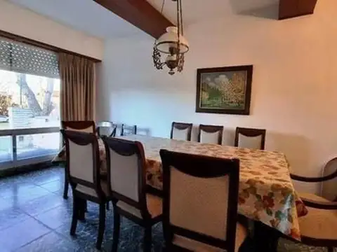 Casa  En Venta Ubicado En Miramar, Costa Atlántica, Buenos