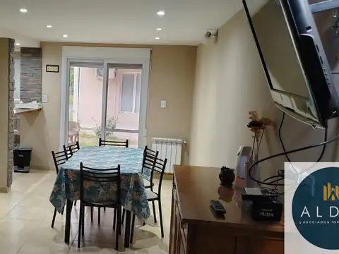 VENTA- Duplex 2 dormitorios Amoblado  en Monte Hermoso 100