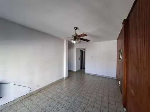 VENTA 3 AMB  C/BALCON AL FRENTE-P.CHACABUCO