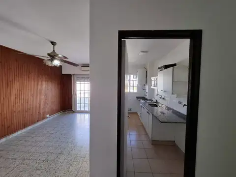 Departamento en Venta en Parque Chacabuco, USD 89.900