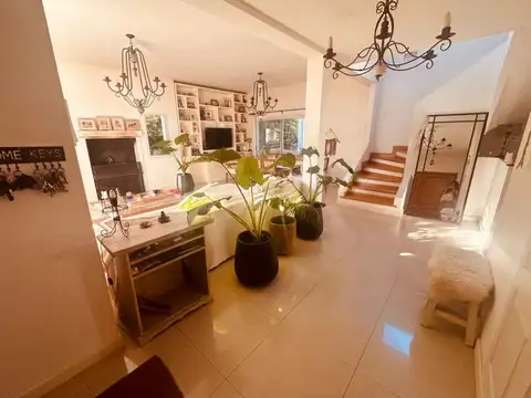 Casa en Alquiler de 2 dormitorios