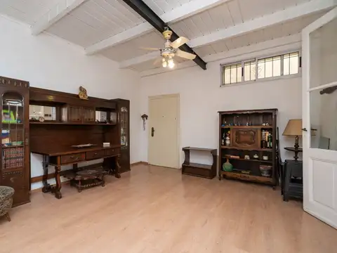 Depto Tipo Casa 4 ambientes con 2 baños