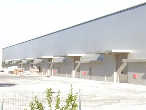 Alquiler Galpon por m2 Los Boulevares Cordoba Patron Industrial Polacos