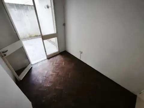 DEPARTAMENTO ALQUILER 2 DORMITORIOS 2 PATIOS EN PB